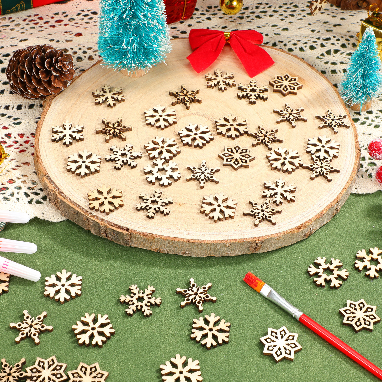 100Pcs Wooden Snowflakes Ornam - Christmas Craft Embellishment recensie en prijs
