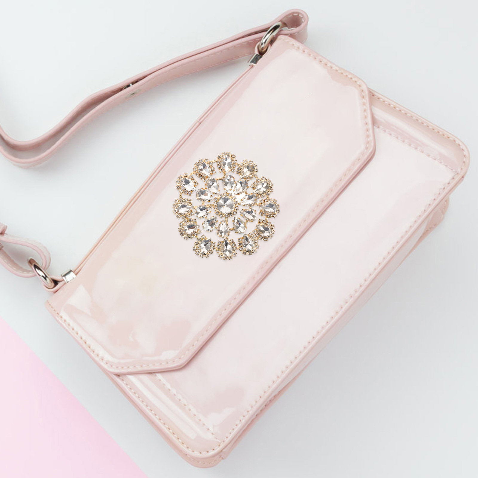 Alloy Rhinestone Flower Appliq - Sew On Rhinestone recensie en prijs