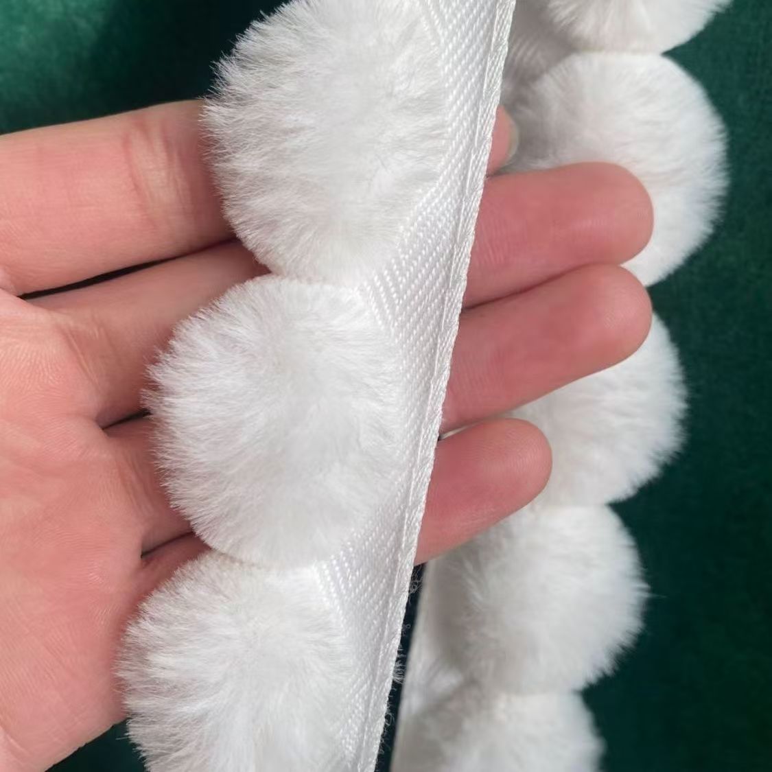 3cm Faux Rabbit Fur Pom Pom Ba - Fringe Ribbon Sewing recensie en prijs