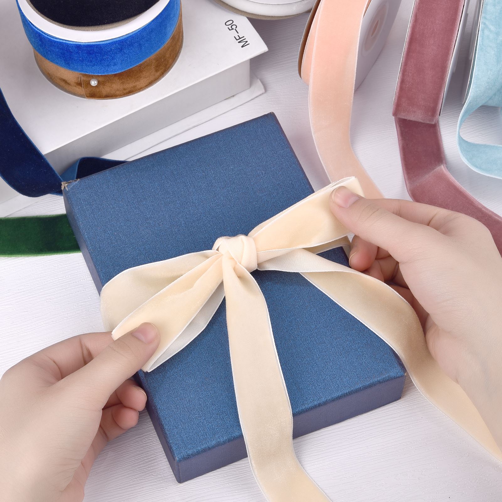 10/25mm 5Yards Roll Single Fac - Velvet Ribbon Roll recensie en prijs